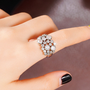 Anello con Design a Motivo Rotondo Irregolare, Anello Classico da Donna - Product Image 2