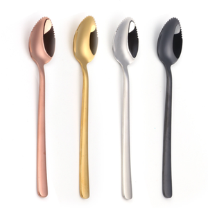 DFB0311 Cuchara creativa de acero inoxidable 304 para niños, cuchara para frutas complementarias, cuchara doméstica engrosada para extraer alimentos. - Product Image 1