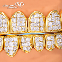 Joyas de Hiphop de Estilo Moderno: Grillz de Panal Chapado en Oro con Moissanita Plateada de Corte Brillante y Dientes de Diamante Brillantes Personalizados