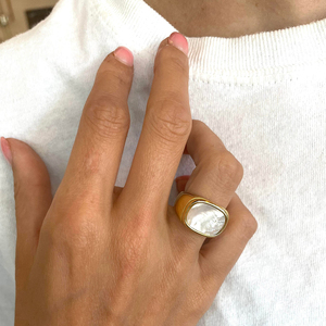 EManco INS Style Chunky Square White Shell <strong>Rings</strong> 18K Gold Plated Statement <strong>Rings</strong> 316L Stainless Steel Black Enamel Finger <strong>Rings</strong> - Product Image 5