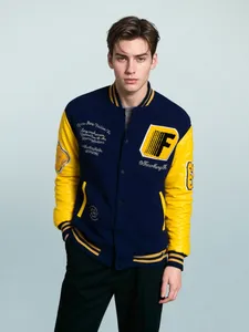 Chaqueta Universitaria de Béisbol Personalizada LAYENNE con Bordado Chenille, Chaqueta Varsity Casual para Hombre con Parche Bordado - Product Image 5