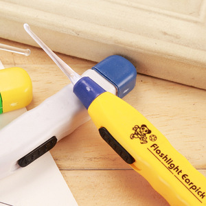 Illuminated <b>Ear</b> <b>Pick</b> A1185 Plastic <b>Ear</b> Wax Removal Tool With Light For Adults And Children - Product Image 3