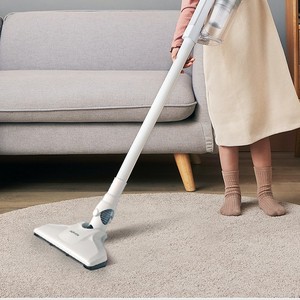 Aspirateur filaire standard européen 220V léger et portatif pour le nettoyage des tapis et des canapés - Product Image 5