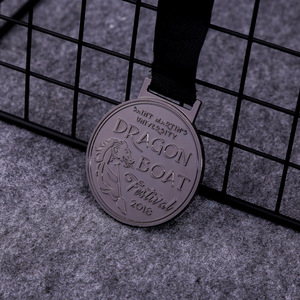 Médaille de marathon internationale personnalisée, badge commémoratif universel, pendentif sportif scolaire avec logo, cadeau durable - Product Image 3