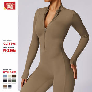 Traje de Yoga Deportivo para Mujer Disko Sport, Manga Larga, Cierre de Media Cremallera, Elástico, Diseño de Cuello Alto - Product Image 3