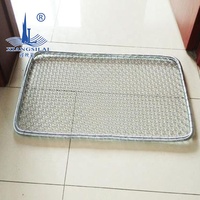 Fabricant chinois de tapis métalliques en acier haute résistance sur mesure, tissage sergé, peinture métallique pour utilisation dans les KTV et les hôtels