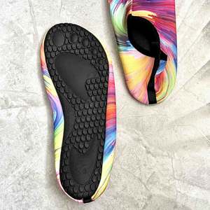 Chaussures aquatiques 2024 Skincare Fit à semelle souple, pour toutes les saisons, pour couples, séchage rapide, antidérapantes, pour la plage, pour hommes et femmes - Product Image 2