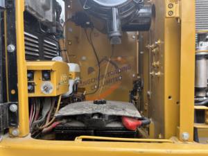 CAT320D รถขุดตีนตะขาบ20ตันเครื่องก่อสร้าง320D2มือสองจากญี่ปุ่น320DL CAT320GC รถเกียร์เครื่องยนต์320D2L แกน - Product Image 4