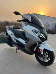 Motocyclettes d'<span class=keywords><strong>occasion</strong></span> Tairong <span class=keywords><strong>300</strong></span> 300cc <span class=keywords><strong>Scooter</strong></span> à essence avec une vitesse maximale de plus de 80 km/h Scooters à essence - Product Image 3