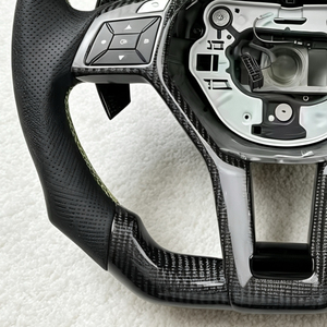 Volant en cuir et fibre de carbone C117 W176 W212 W213 W207 W218 X204 W117 S204 C204 C63 AMG pour <span class=keywords><strong>Mercedes</strong></span> Benz - Product Image 4