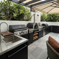 Cuisine extérieure modulaire noire personnalisée en acier inoxydable 304, anti-rouille, durable, ensemble de cuisine extérieure de jardin en SS304 avec barbecue et évier