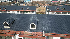 아사 레진 & 폴리염화비닐(<span class=keywords><strong>PVC</strong></span>) 방수 지붕 타일 내열성 대나무 모양 지붕판 호텔용 - Product Image 2