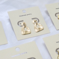 Cartes à bijoux personnalisées imprimées, emballage en papier écologique, cartes d'affichage avec logo pour boucles d'oreilles, cartes en papier pour bijoux