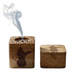 Juego de quemadores de incienso de madera |   Caja de Almacenamiento de Oud con Caligrafía de Camello Grabada y Tapa de Rejilla Tallada para Decoración de Mesa - Product Image 1