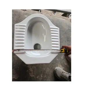 WC monobloc en céramique très demandé, accessoires Orrisa, cuvette à double chasse pour hôtel, maison, bureau, fournisseur indien - Product Image 1