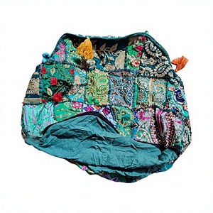 Housse de coussin rond en patchwork brodé bohème 18x18, taie d'oreiller décorative, cadeau pour elle - Product Image 2