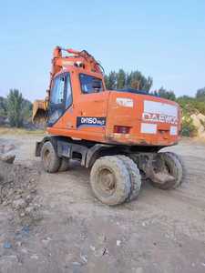รถขุด Doosan DH150LC-7 แบบตีนตะขาบ น้ำหนักใช้งาน 15 ตัน มอเตอร์ ปั๊ม PLC ที่เชื่อถือได้ รถมือสอง พร้อมเกียร์ ปี 2016 0.72 เมตร - Product Image 3