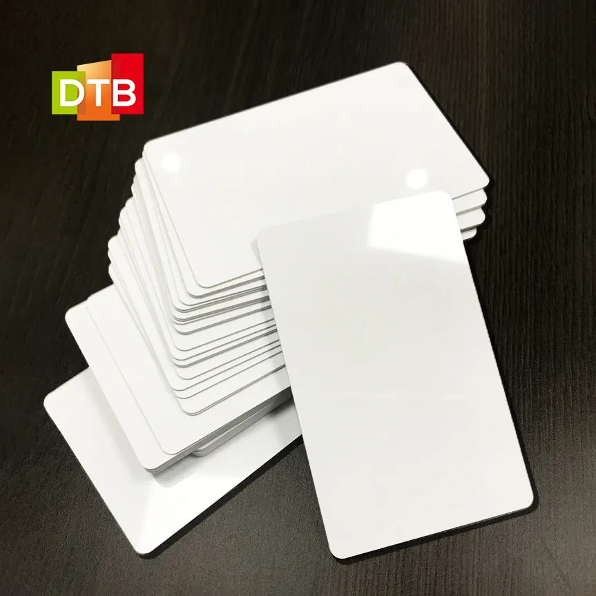 Белая смарт-перезаписываемая идентификационная карта из ПВХ для печати, пустая карта NFC, RFID Ntag213, Ntag215, Ntag216, 13,56 МГц