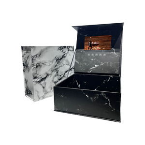 Cajas de chocolate de regalo de mármol personalizadas de 7 pulgadas con almacenamiento de pantalla de vídeo led - Product Image 6