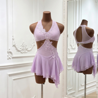 Robe de danse lyrique personnalisée en maille lavande avec col halter, robe de patinage artistique sur mesure pour femme, costume de scène de compétition de jazz