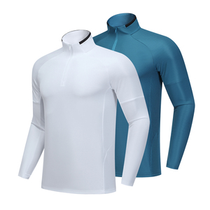 Ultra-Stretch Thermal-Regulating Mens Long Sleeve Shirt For Casual Streetwear With No-Rub Stitching - Product Image 4