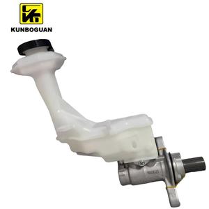 Maître-<span class=keywords><strong>cylindre</strong></span> <span class=keywords><strong>de</strong></span> <span class=keywords><strong>frein</strong></span> pour Nissan Qashqai J11 / Rogue D6010-4BA0A - Product Image 4
