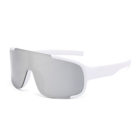 Vente en gros de nouvelles lunettes de soleil à monture PC colorées UV400 pour l'alpinisme et les sports de plein air lunettes de cyclisme protection UV