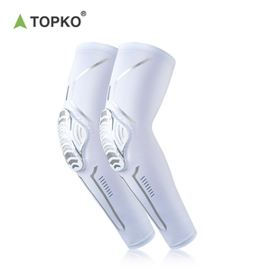 Topko Unisex Arm Bescherming Compressie Elleboog Ondersteuning Premium Polyester + Spandex Elleboog Brace - Product Image 3
