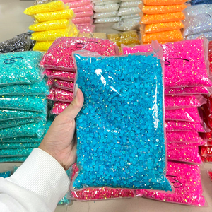 Suministro de Fábrica al por Mayor de Piedras de Resina Epoxi Redondas Planas sin Fijación en Caliente de 2mm 3mm 4mm 5mm 6mm para Decoración de Prendas - Product Image 4