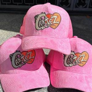 Bán Buôn Biểu Tượng Tùy Chỉnh Thêu Vá Sang Trọng Chất Lượng Cao <span class=keywords><strong>5</strong></span> Bảng Điều Chỉnh Một Khung Da Lộn Nhung Lông Trucker Hat Gorras Thể Thao Lưới Cap - Product Image 1