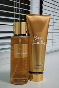 Ensemble Brume Corporelle Parfumée <span class=keywords><strong>Victoria</strong></span> 250ml & Lait Corporel 236ml de Haute Qualité, Marque Originale pour Femmes & Hommes - Product Image 4