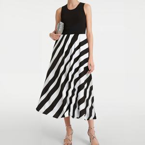 Vestido midi de fiesta OEM para mujer, estilo A-line, renacentista, con cintura definida, sin mangas, cuello cuadrado y encaje, ideal para verano. - Product Image 1