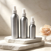 Flacons pulvérisateurs OEM de luxe en aluminium argenté 50ml 100ml 200ml 250ml, conteneurs à pompe pour cosmétiques et huiles essentielles, avec estampage or et finition soyeuse
