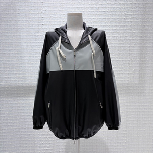 Veste en cuir de basketball pour <span class=keywords><strong>femme</strong></span> ultra-fine en peau de mouton, à blocs de couleur, zippée, à capuche, cintrée à la taille, pour l'extérieur - Product Image 1