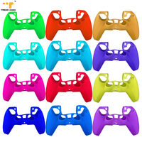 Coque de protection en silicone pour PS5 2026 avec accessoires de jeu essentiels OEM/ODM pour manette Playstation 5 PS5 compatible PS4 Xbox