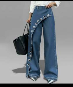Pantalones Vaqueros Casuales de Pierna Recta y Ancha para Mujer, Diseño de Empalme Novedoso 2026, Color Sólido - Product Image 3