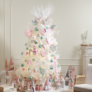Vente en gros d'arbres de Noël blancs pré-éclairés en PE de 150/180/210 cm pour un usage domestique, décorations et ornements pour arbres de Noël - Product Image 1