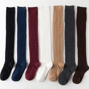 Calidad de otoño e invierno de algodón de estilo japonés mucho sólido color damas pila tripulación calcetines de moda - Product Image 3