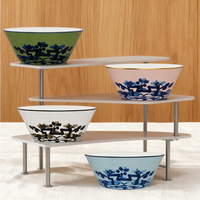 Service de vaisselle rose floral en porcelaine fine avec assiette de présentation, assiette à dessert de mariage et assiettes à dîner à bord doré, ensemble de vaisselle bleue