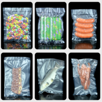 Pochette sous vide de qualité alimentaire sur mesure 121 ° Sac en aluminium transparent résistant aux hautes températures pour viande et saucisses