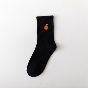 Calzini di cotone a tubo medio sportivi da uomo in spugna con ricamo di strada di migliore moda personalizzati calzini di alta qualità - Product Image 6