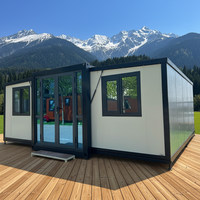 Maison conteneur mobile de luxe préfabriquée à double aile extensible de 20 et 40 pieds, bâtiment modulaire en acier pour bureau, hôtel, villa, appartement