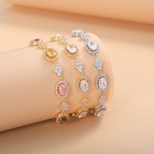 สร้อยข้อมือเพทายสีสไตล์ยุโรปสำหรับผู้หญิงโทนสีทองทรงวงรีประดับเครื่องประดับสวมใส่ทุกวัน - Product Image 2
