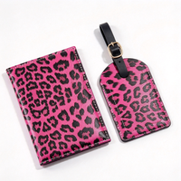 Porte-cartes élégant pour femme, motif léopard, ensemble porte-passeport et étiquette de bagage en cuir PU, portefeuille de voyage, accessoires de voyage tendance