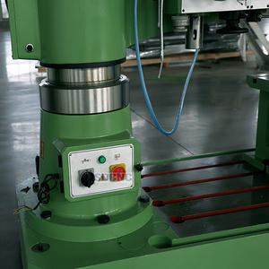 Machine de perçage radiale hydraulique Z3050x16, machine de perçage verticale de 50 mm, équipement de perçage robuste - Product Image 3