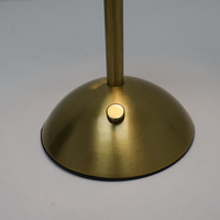 Lampe de table à LED sans fil rechargeable, classique, dorée, luxueuse, à commande tactile, pour la lecture, la décoration de restaurant, de mariage, lampe de chevet à intensité variable