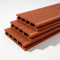 Revêtement de terrasse composite PE WPC, fabrication directe d'usine, taille et couleur personnalisables, pour projets de jardinage extérieur, imperméable et ignifuge