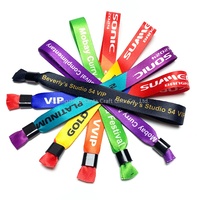 Bracelets promotionnels en tissu polyester pour festivals, largeur de bande 10 mm, bracelets en tissu argent et or avec logo personnalisé