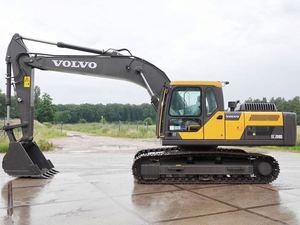Excavatrice sur chenilles Volvo EC200D d'occasion haute performance, 20 tonnes, composants d'origine (engrenages, moteur, pompe) à vendre - Product Image 5