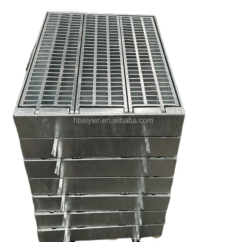 Singapore Galvanized Grating Heavy Duty Vehicular Steel Drainage Manhole Cover Grids with Hinge Open for Sump Drain Trench Cover